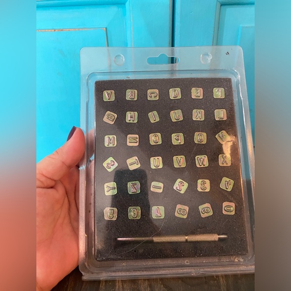 Tandy Leather Factory Alphabet Stamp Kit New in Box NIB Craft Supplies Leather - Picture 5 of 7
